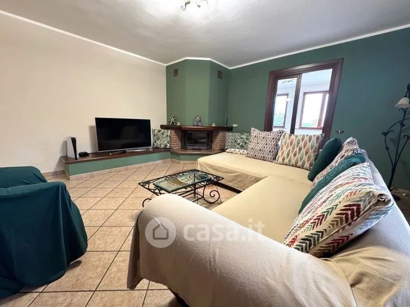 Elutuba - Independent House with Workshop in Ponte Nizza