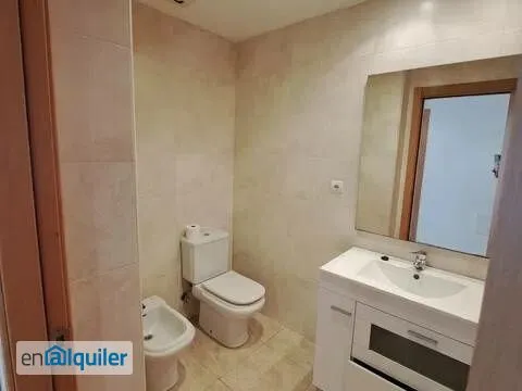 Vannitoad - Apartment with Garage in Tordera