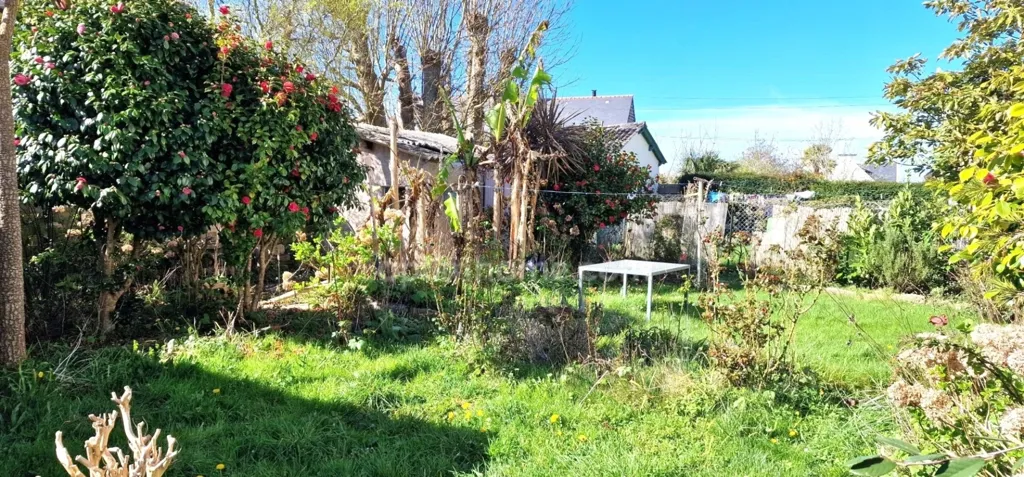 Jardin - Maison avec Jardin et Garage à Douarnenez