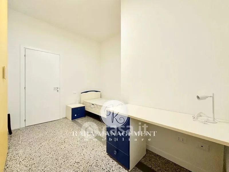 Magamistoad - Centralised Apartment with Four Balconies in Ancona
