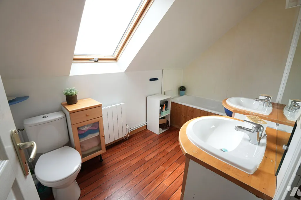 Bagni - Timber Frame House with Garden in Entrammes