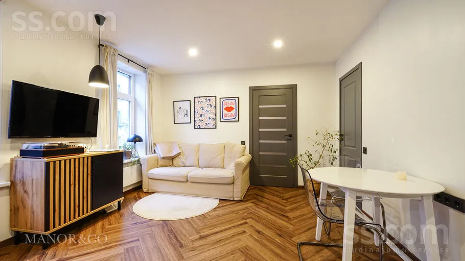 Séjour - Modernised Flat with Quiet Setting in Riga Centre