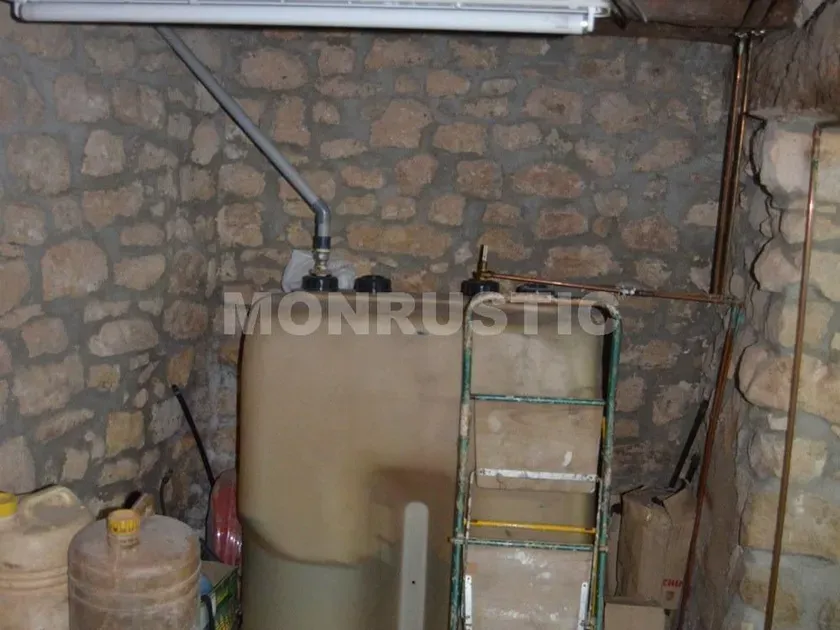 Lavanderia - Chalet with Workshop in El Vilosell, Lleida