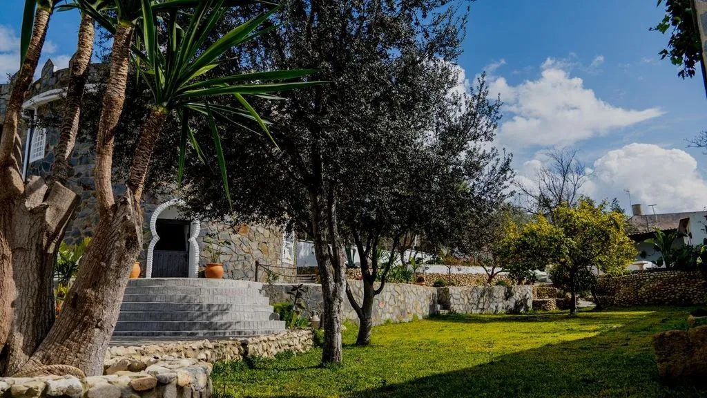Aed - Luxury Villa with Pool in El Palmar de Troya