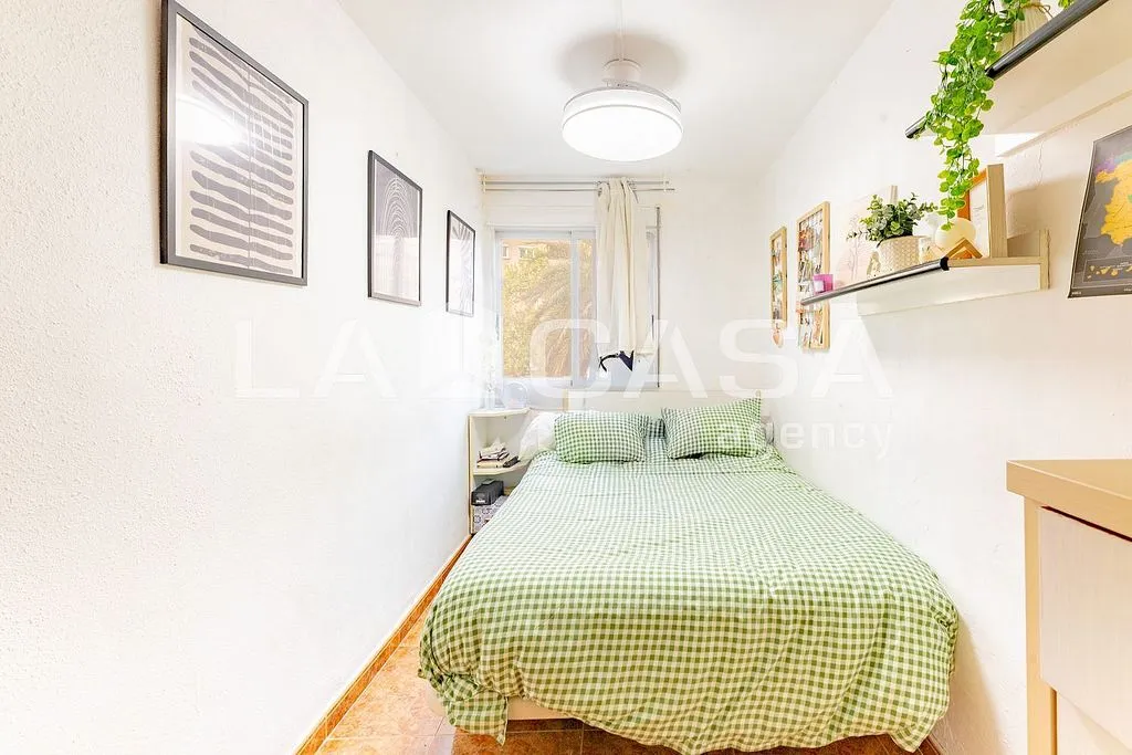 Magamistoad - Duplex with Terrace in Trinitat