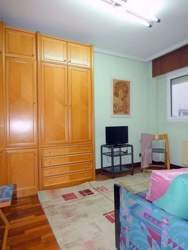 Magamistoad - Flat with Garage in Calle de Karmelo