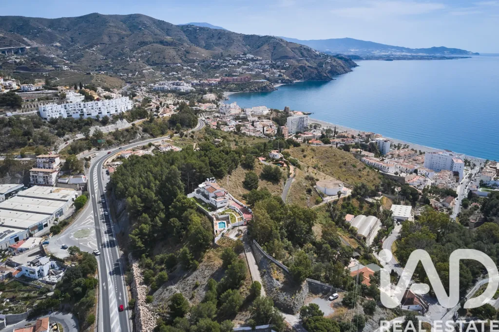 Villa with Sea View in Cerro Velilla