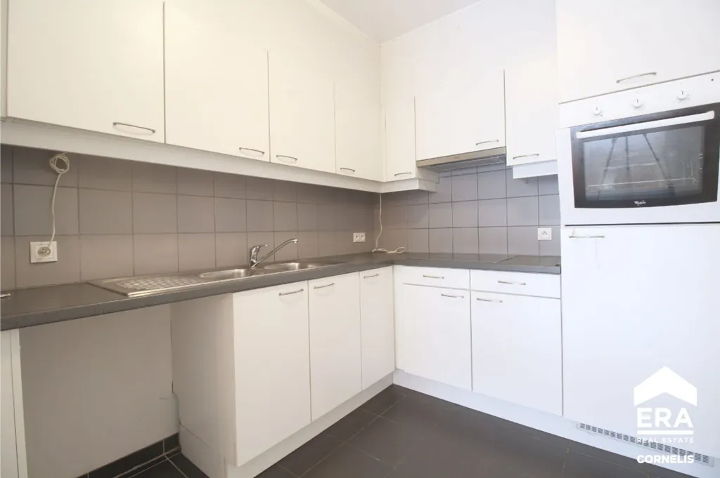 Cucina - Duplex Apartment with Terrace in Anderlecht