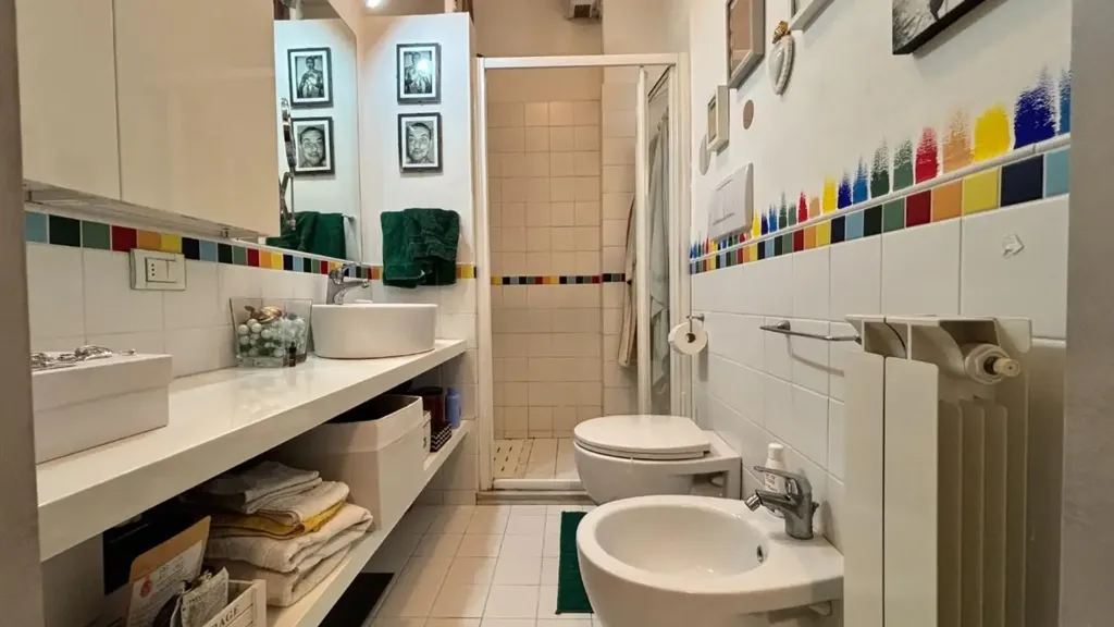 Bathrooms - Apartment with Mansard in Pontedera