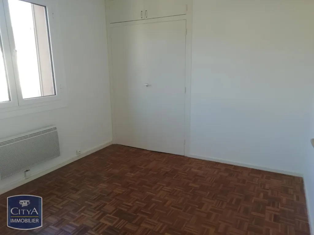 Stanze - 3-Piece Flat with Balcony in Trélissac