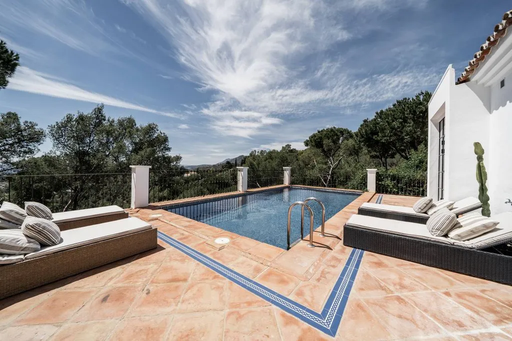 Piscine - Luxury Villa with Sea View in Benahavís