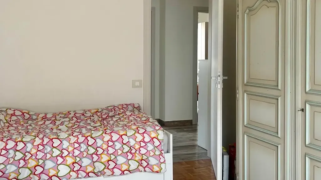 Chambres - Modernised Apartment with Balcony in Biella