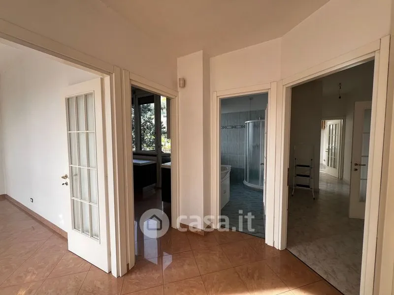 Esik - Spacious Two-Level Apartment in Verona