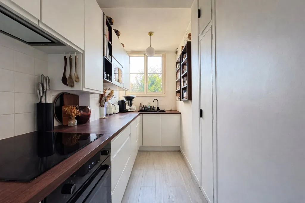 Cucina - Renovated Duplex in Quiet Impasse near Seine