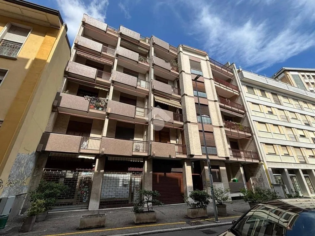 Extérieur - Student Flat with Balcony in Novara