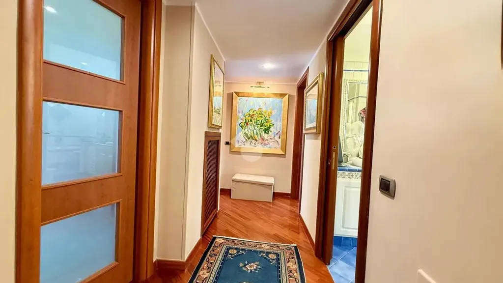 Entrée - Rustic Apartment with Balconies in Naples