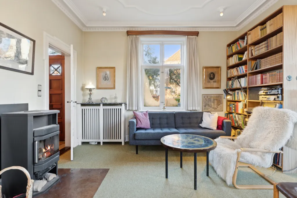 Séjour - Classical Villa with Garden in Aarhus