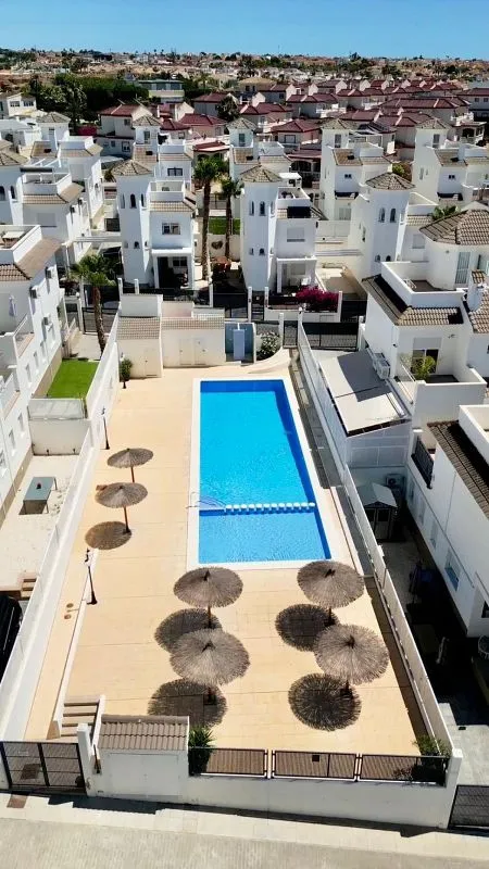 Õhuvaade - Contemporary Chalet with Pool in San Fulgencio