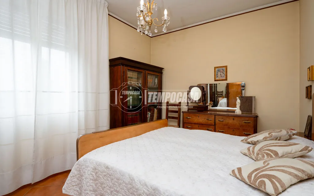 Chambres - Quadrilocale with Triple Exposure in Sassuolo