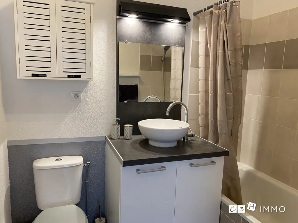 Vannitoad - Bright T2 with Balcony in Muret Centre