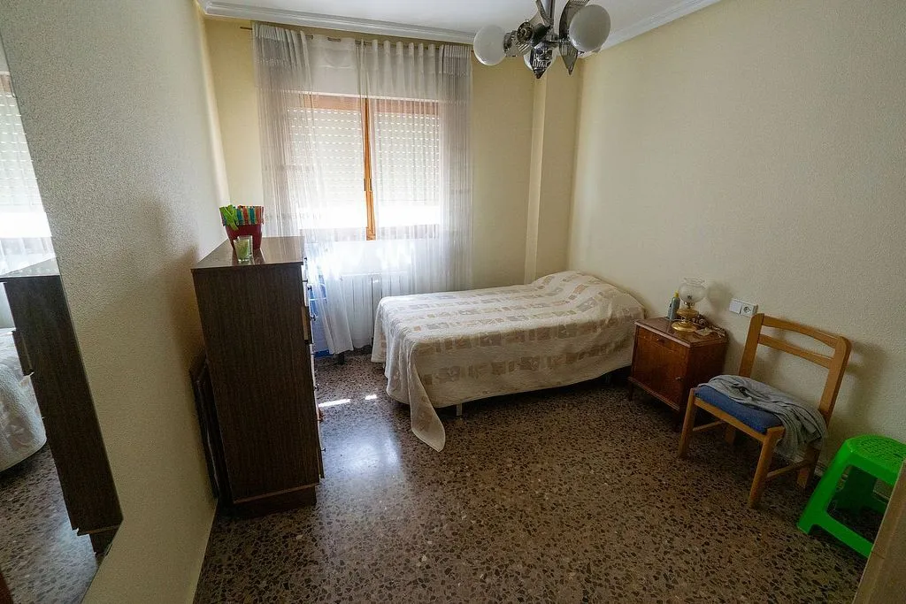 Chambres - Apartment with Balcony and Park View in Ibi