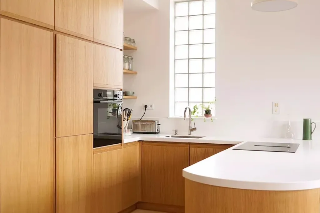 Cuisine - Maison Rénovée avec Vue Dégagée à Biarritz