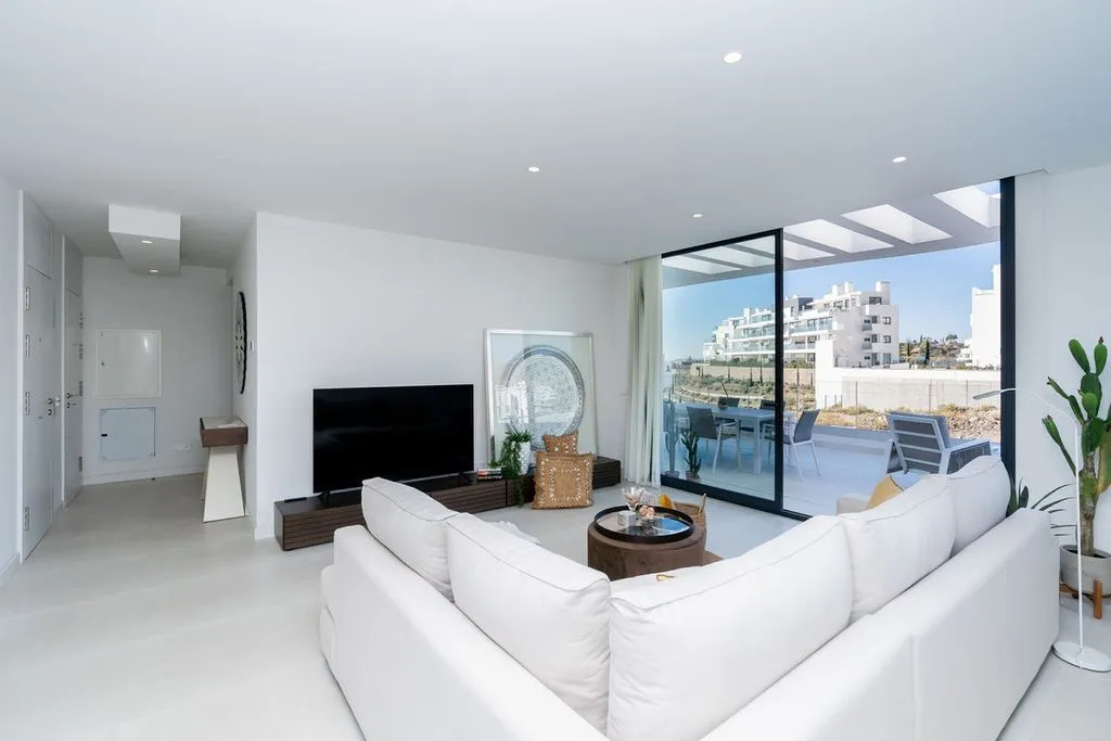 Elutuba - Luxury Penthouse with Pool in Fuengirola