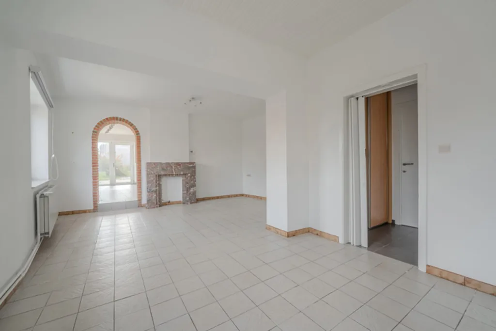 Soggiorno - Spacious House with Terrace in Tamines