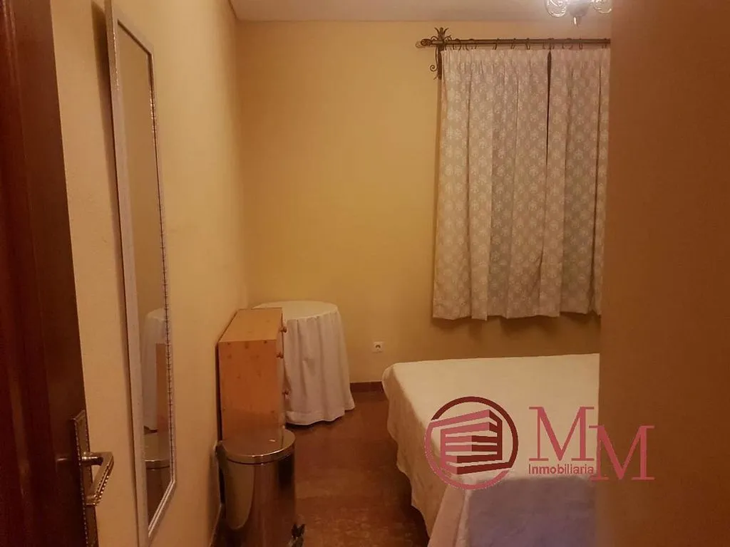 Chambres - Air-Conditioned Flat in City Centre