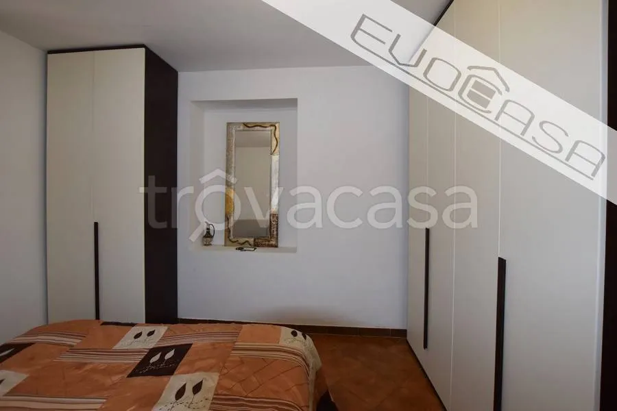 Magamistoad - Rustic Apartment with Balcony in Bricherasio