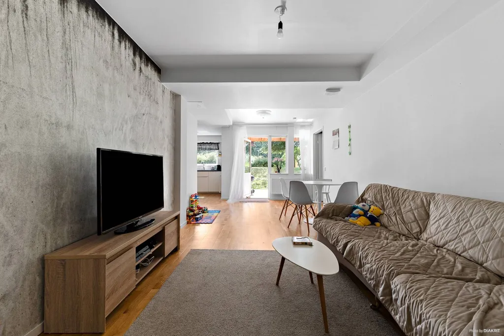 Elutuba - Apartment with Garden in Järfälla