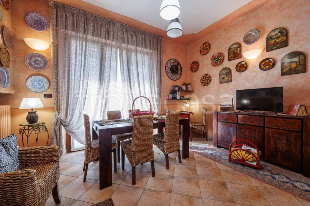 Söögituba - Villa with Private Garden in Trofarello