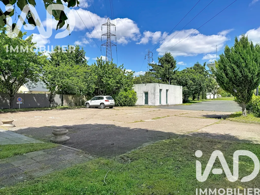 Välivaade - Mixed-Use Property with Commercial Potential in Gien