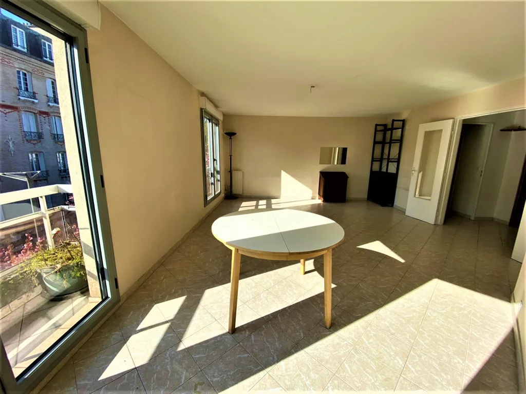 Séjour - Appartement avec Terrasse Sud-Ouest au Kremlin-Bicêtre