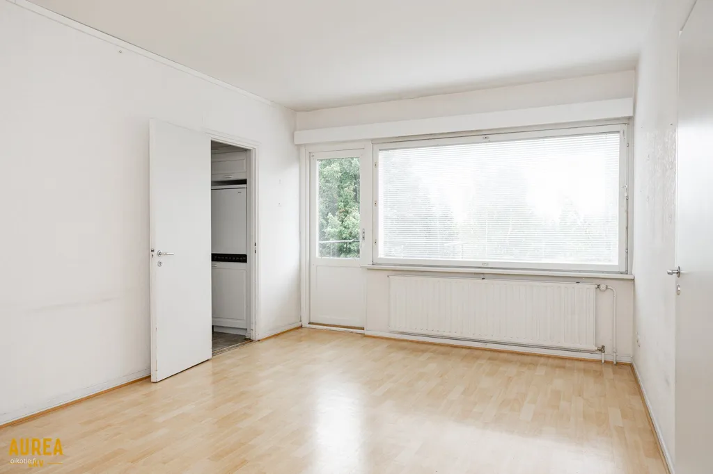 Toad - Flat with South-Facing Balcony in Heinäpää