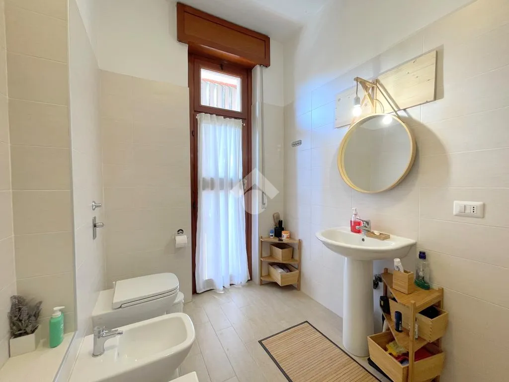 Vannitoad - 3-Bedroom Apartment with Balcony in Cornaredo