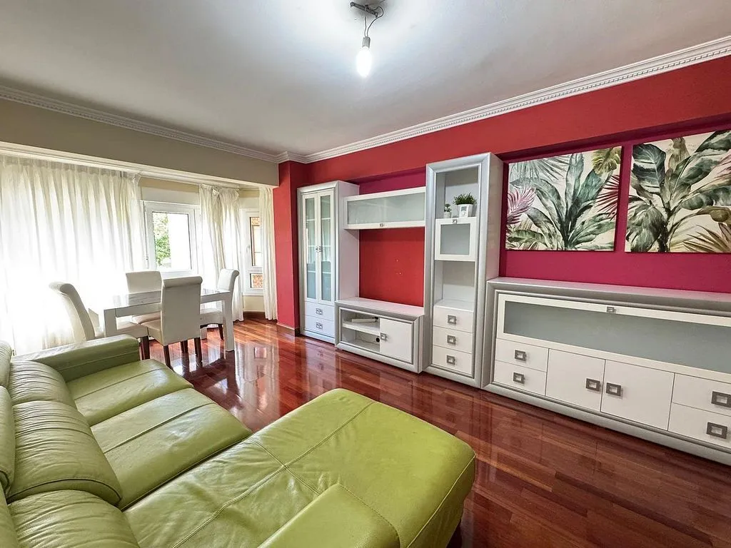 Elutuba - Apartment with Balcony in Getxo's Polígono Rojo