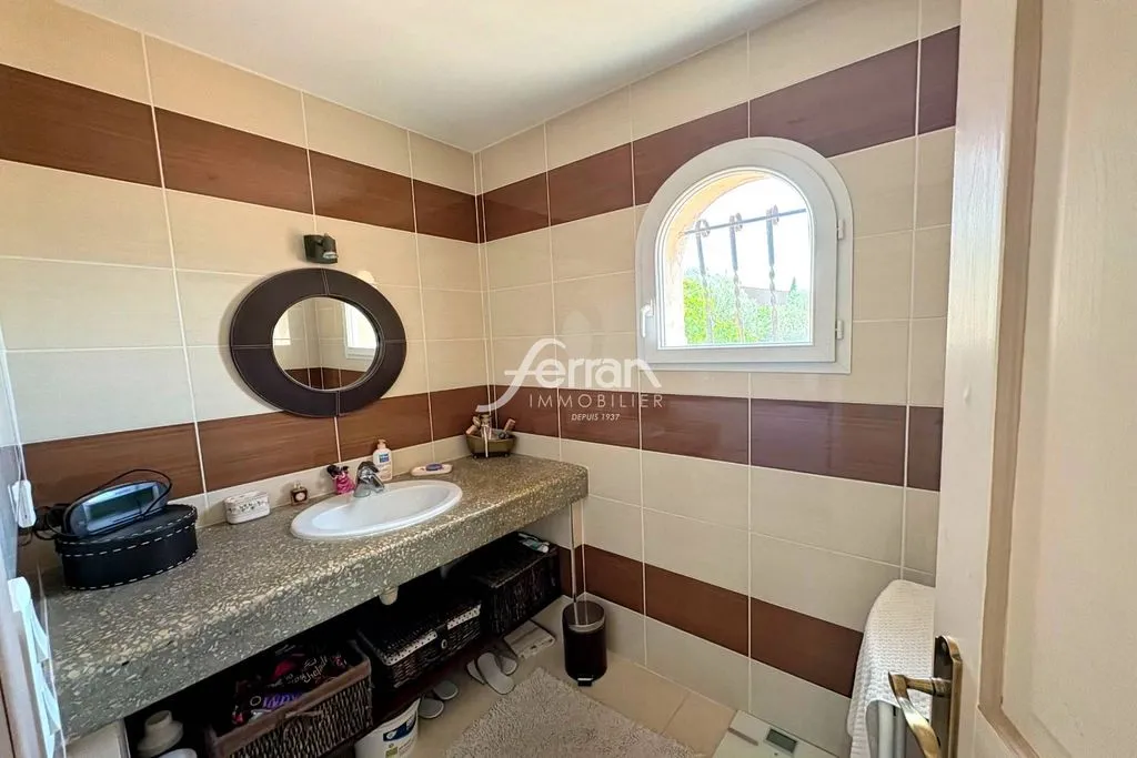 Vannitoad - Luxury Villa with Pool in Callas
