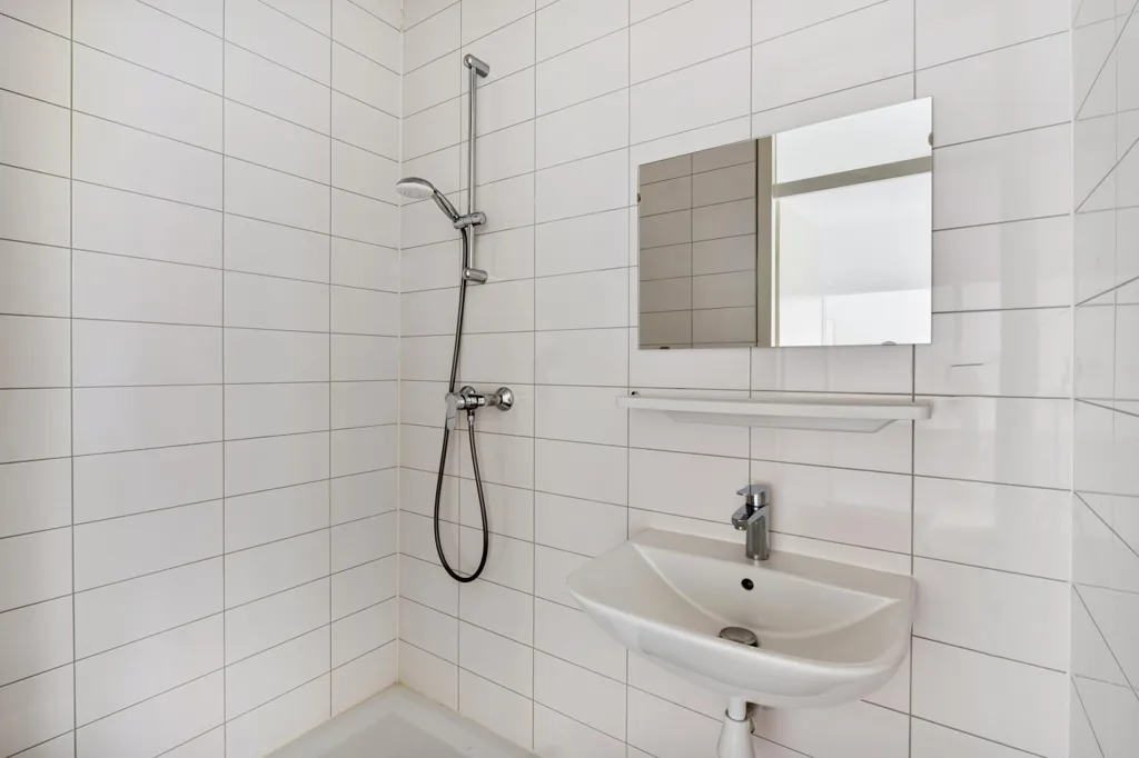 Salles de bain - Galerij Flat with Balcony in Brunssum