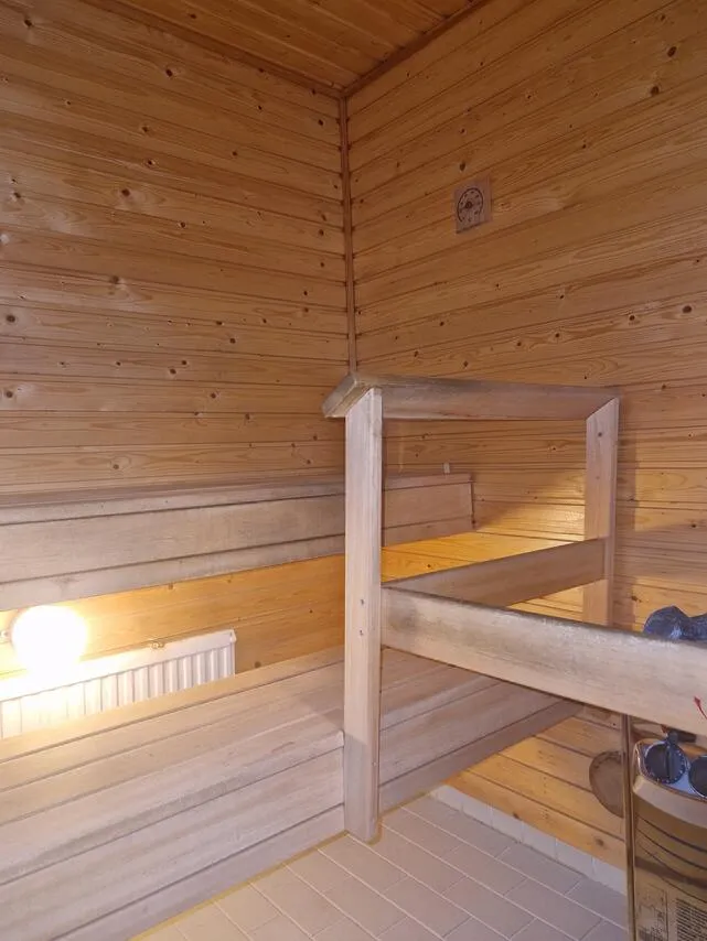 Toad - Detached House with Sauna in Uusikaupunki