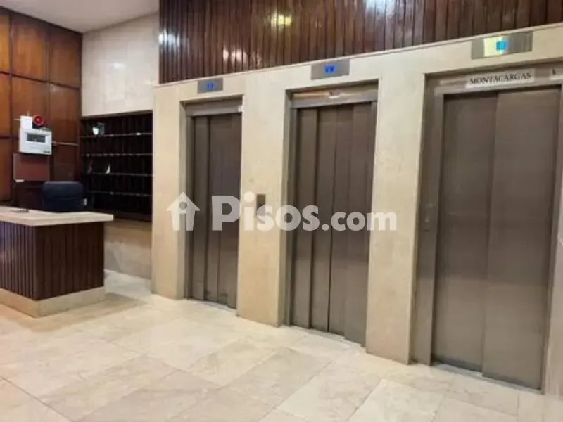 Esik - Two Apartments with Garage in Valencia City Centre