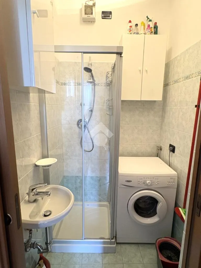 Vannitoad - Modern Flat with Terrace in Senago