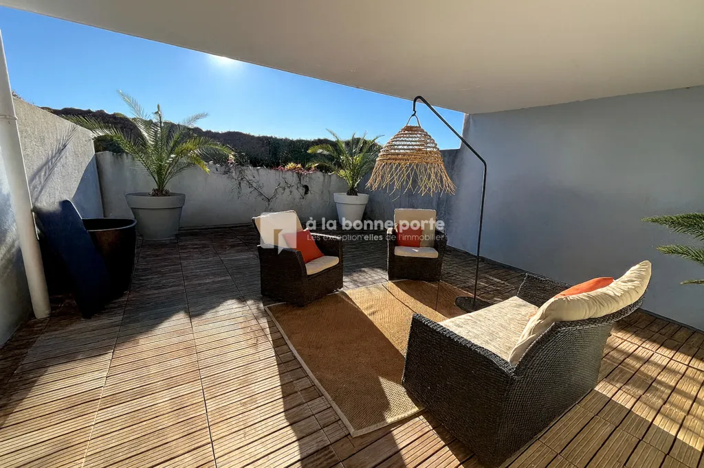 Terrass - Ricciotti-Signed Duplex with Sea View in Bandol