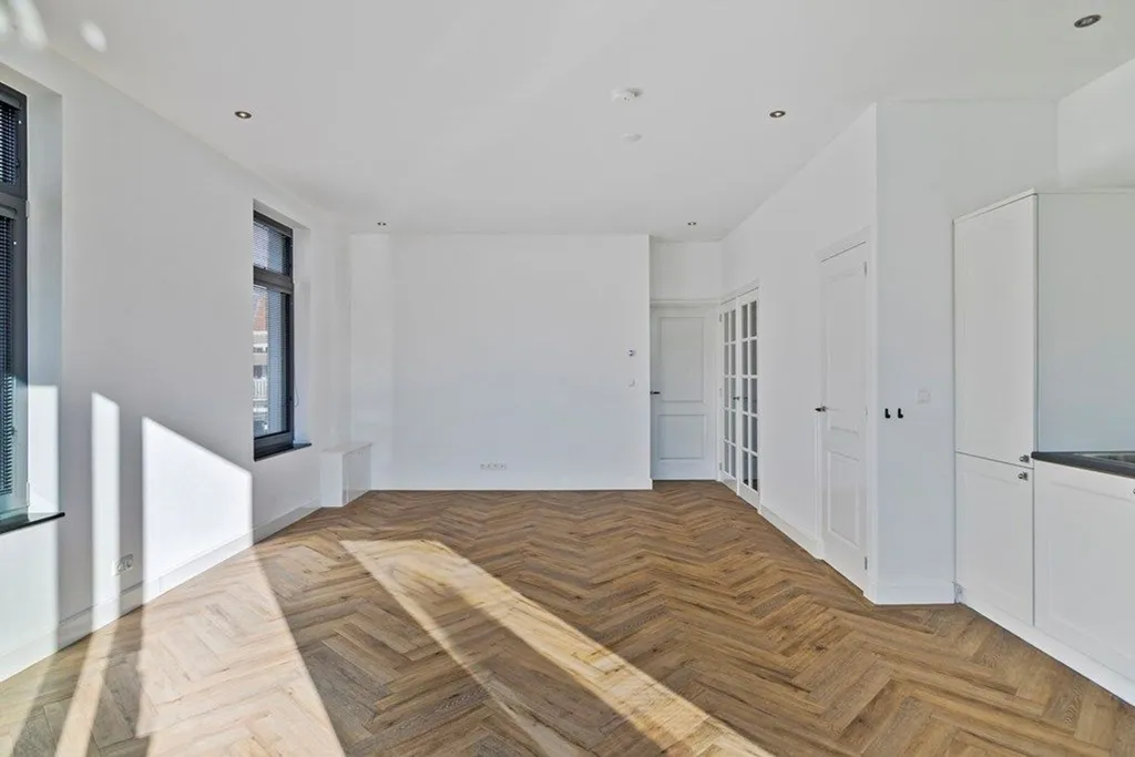 Elutuba - Renovated Apartment with Balcony in The Hague