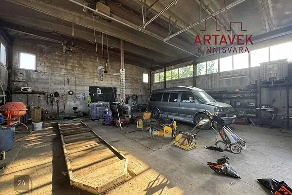 Garaaž - Ärihoone asukohas Kohtla-Järve