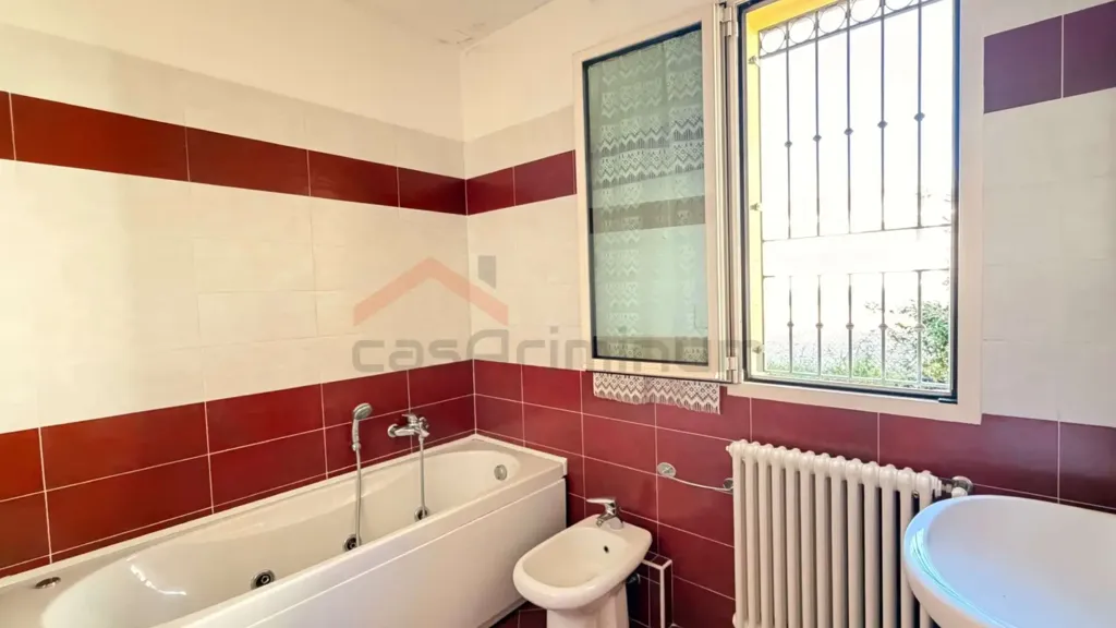 Salles de bain - Ground Floor Apartment with Private Courtyard in Viserbella