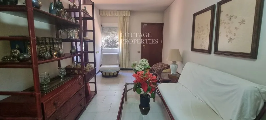 Elutuba - Luxury Villa with Lake View in Pla de l'Estany