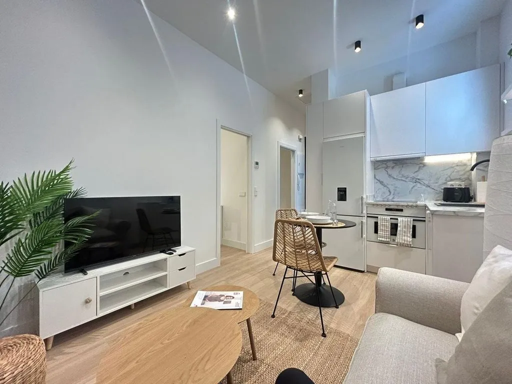 Séjour - Modern Flat with High-Quality Finish in Madrid