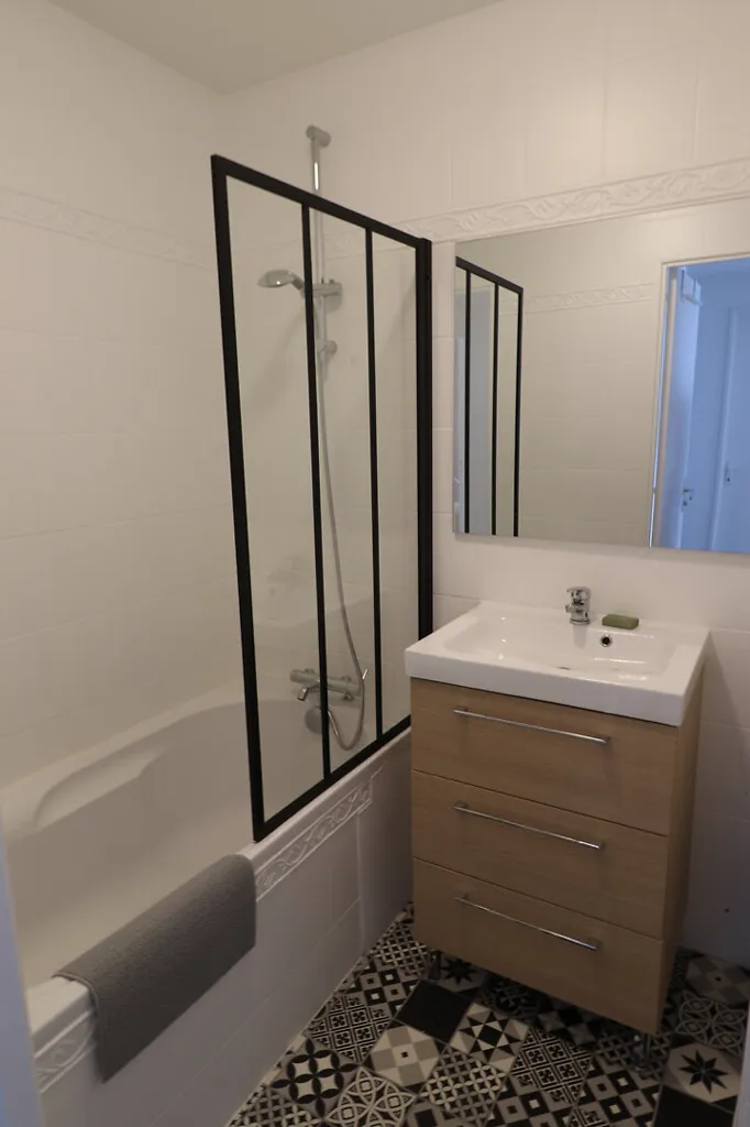 Bagni - Shared Accommodation with Balcony in Hérouville Saint Clair