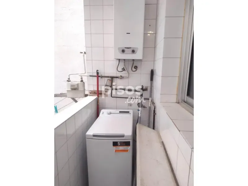 Lavanderia - Flat with Balcony in Barrio del Carmen